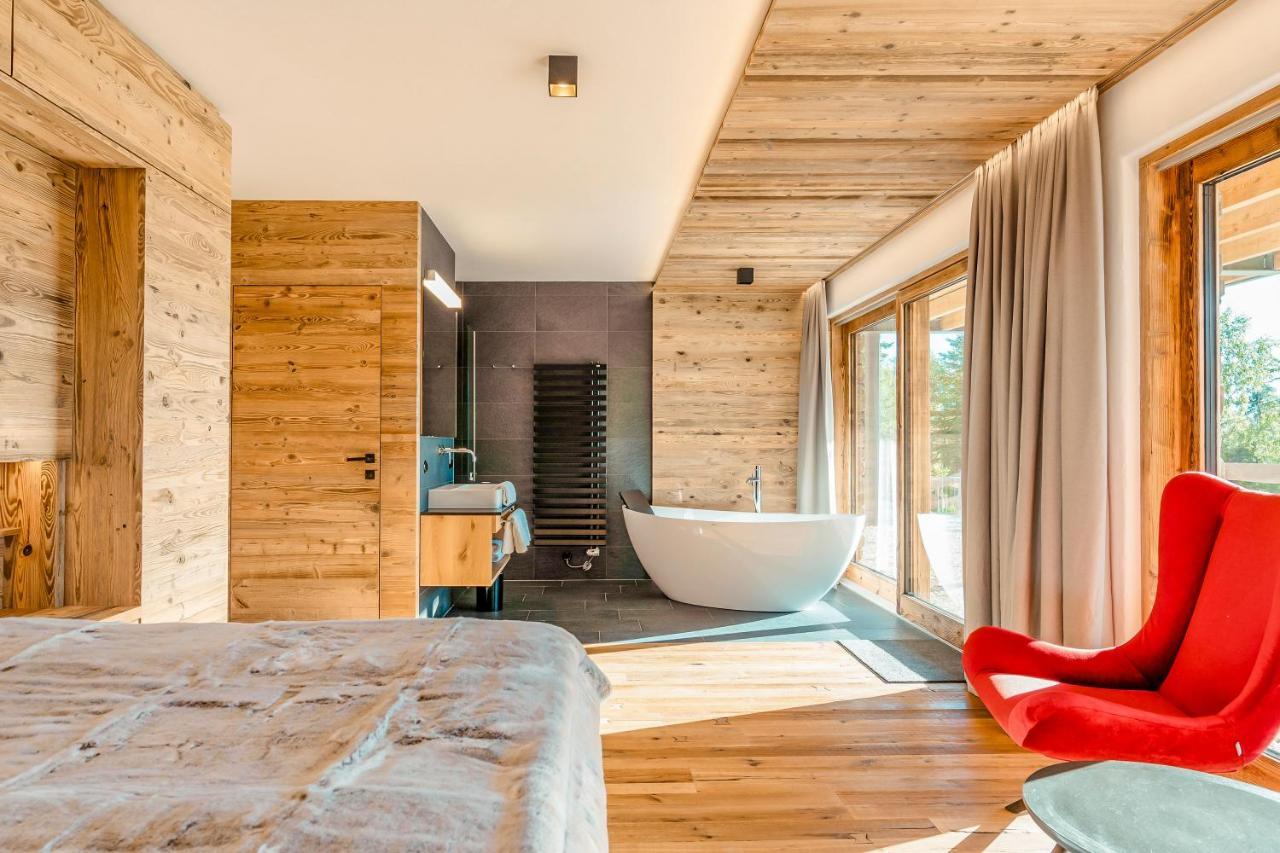 Brandlalm Chalets Gundisch 部屋 写真