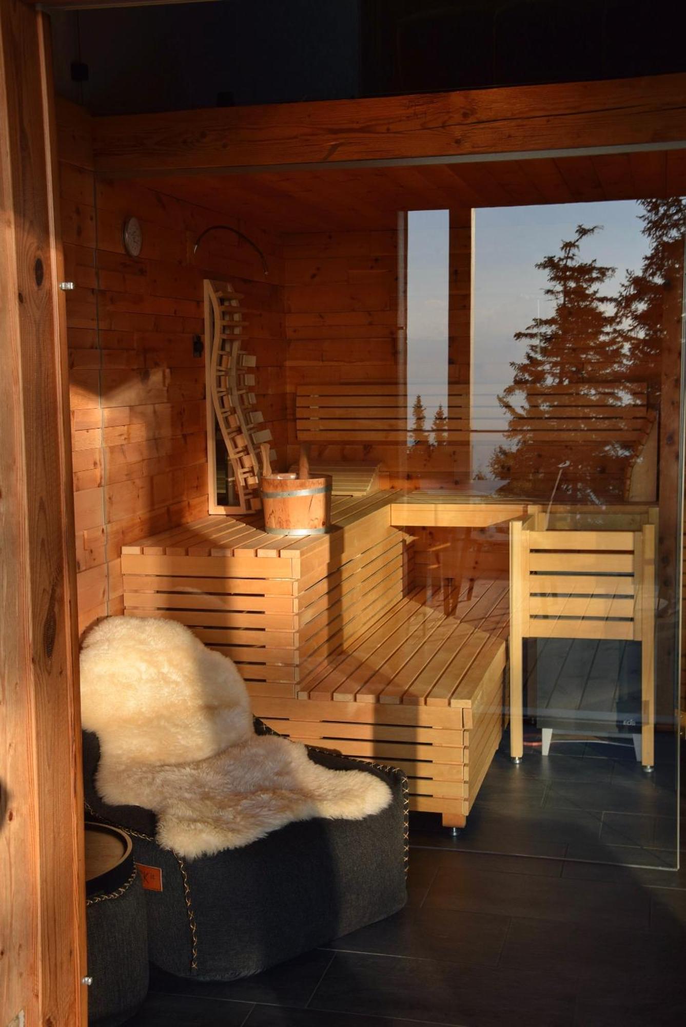 Brandlalm Chalets Gundisch エクステリア 写真